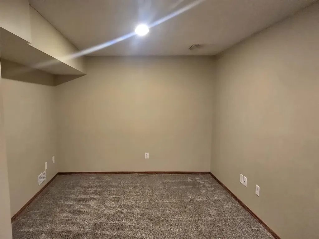 3809 N Rushwood Wichita KS 67226