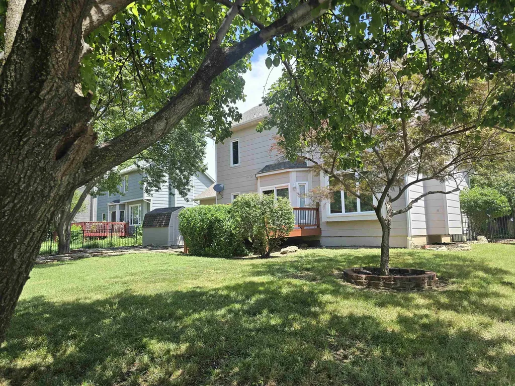 3809 N Rushwood Wichita KS 67226