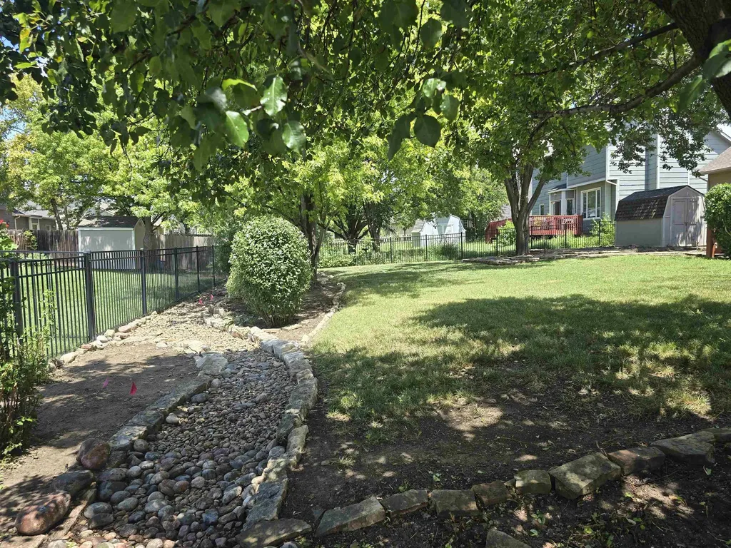 3809 N Rushwood Wichita KS 67226