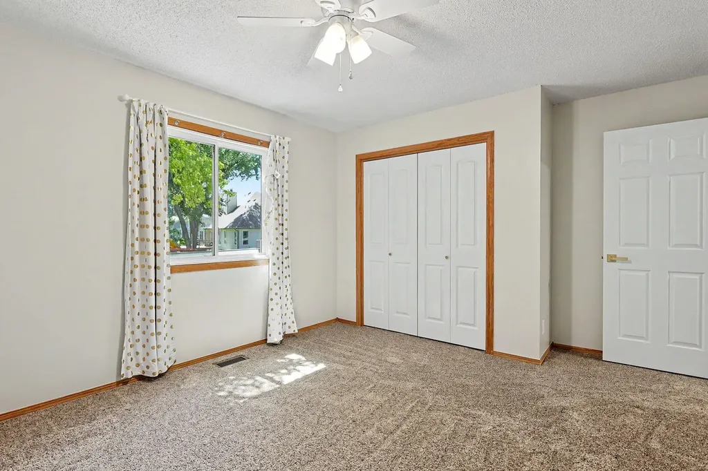 254 N Lakeside Drive Andover KS 67002
