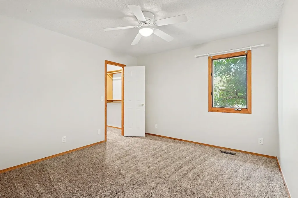 254 N Lakeside Drive Andover KS 67002