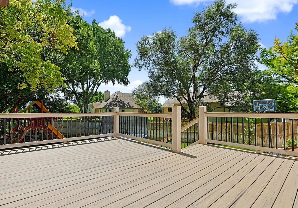 254 N Lakeside Drive Andover KS 67002