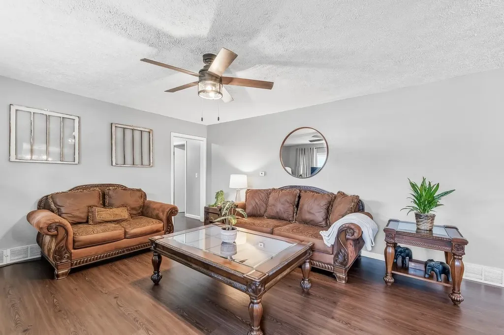 224 W Poplar Arkansas City KS 67005