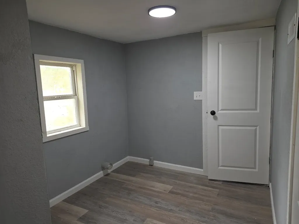 4521 W Newell Avenue Wichita KS 67212