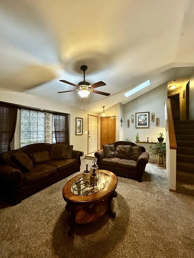 2425 N Beacon Hill Wichita KS 67220