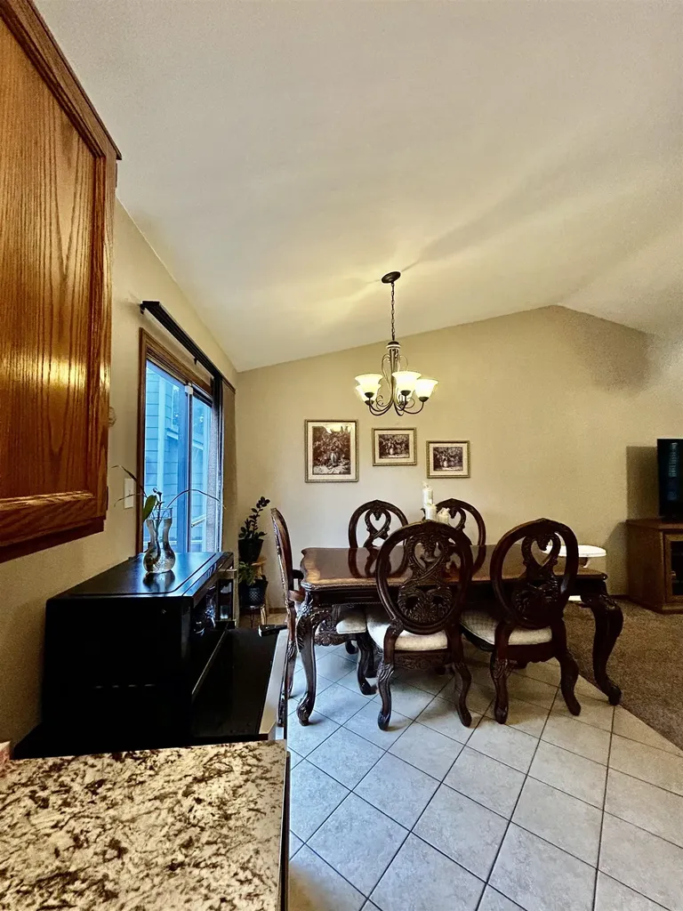2425 N Beacon Hill Wichita KS 67220