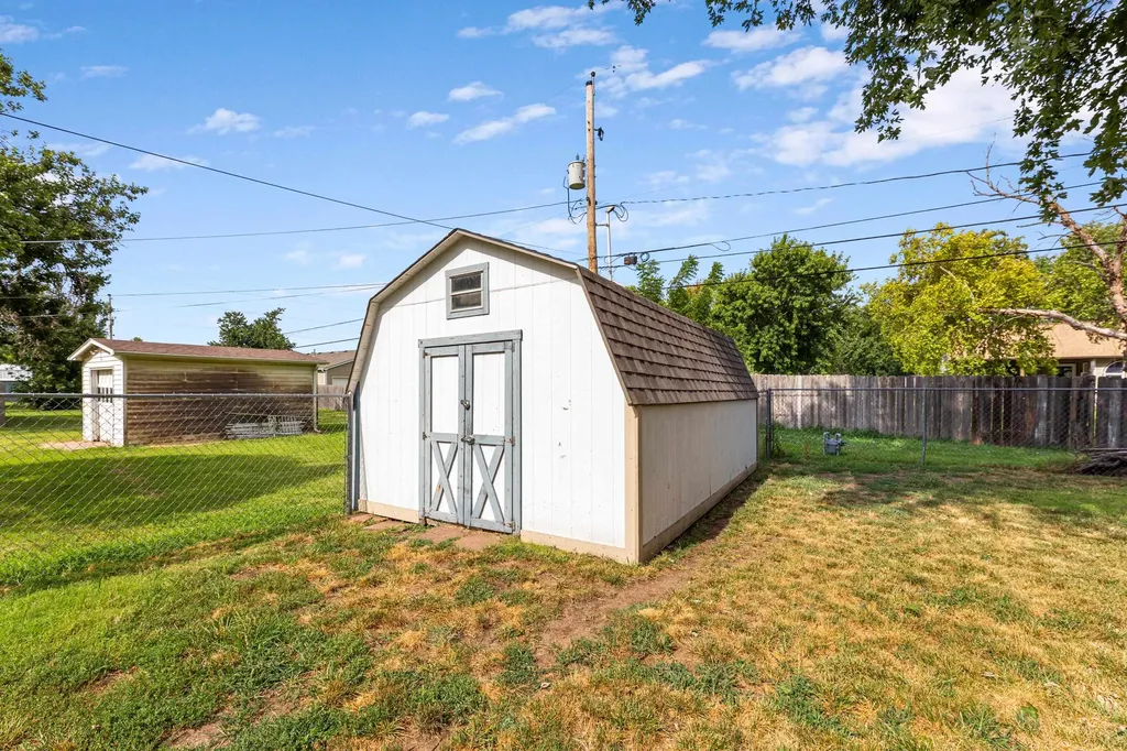 505 Sweezy Halstead KS 67056
