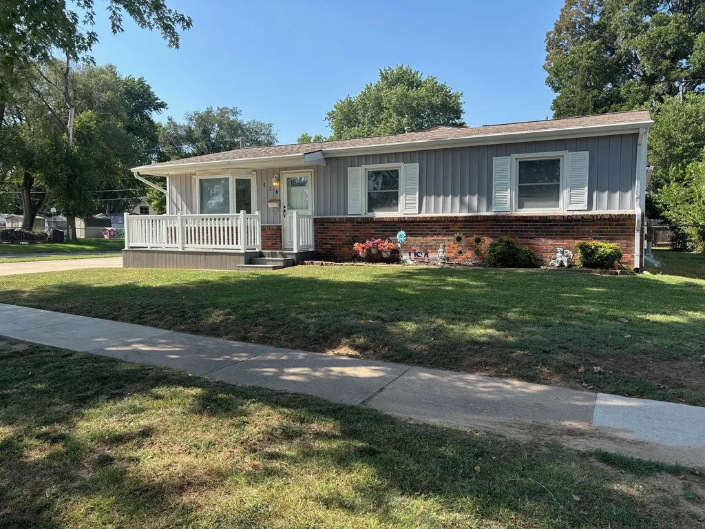 528 W 7th Haysville KS 67060