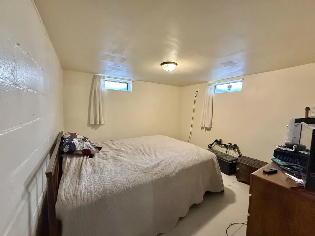 632 W G Kingman KS 67068