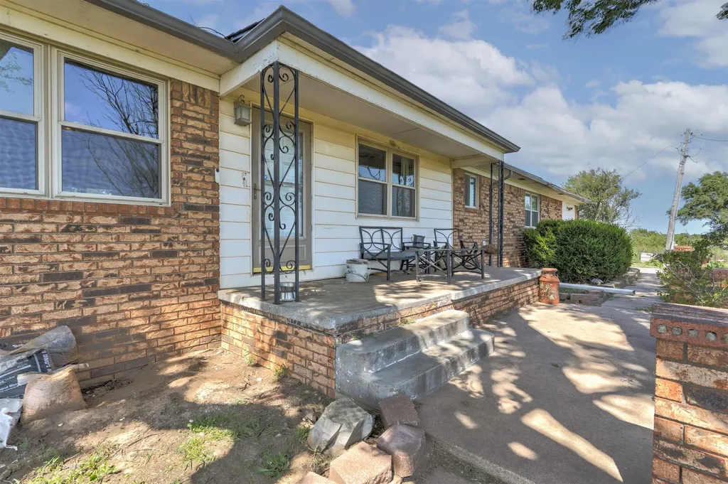 3168 282nd Road Arkansas City KS 67005