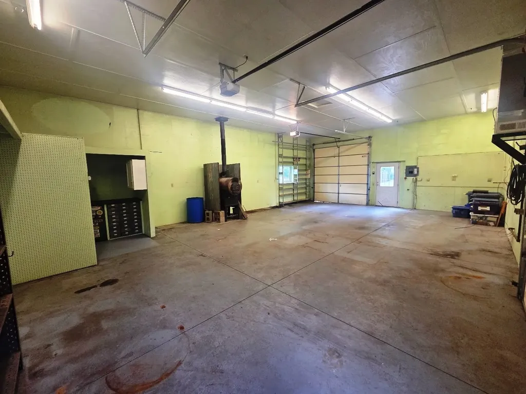 1420 E 9th Newton KS 67114
