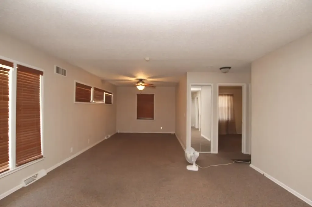 1113 W 27th Wichita KS 67204