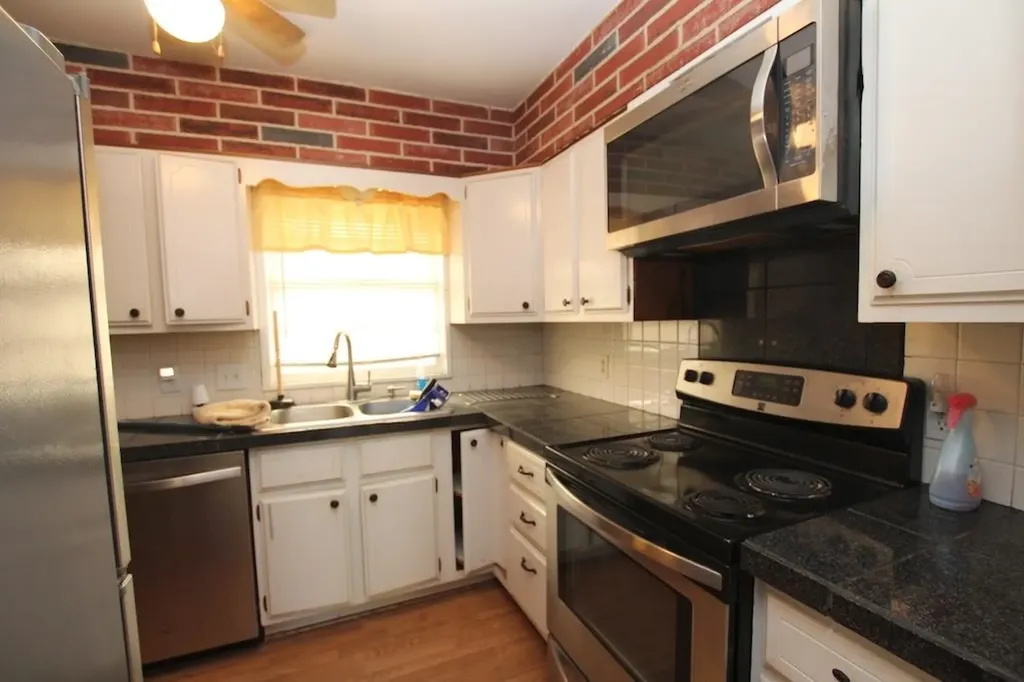 1113 W 27th Wichita KS 67204