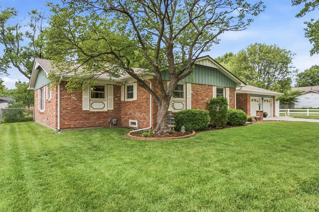 1649 N Kessler Wichita KS 67203