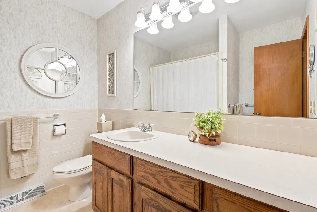 1649 N Kessler Wichita KS 67203