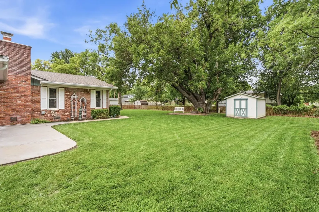 1649 N Kessler Wichita KS 67203