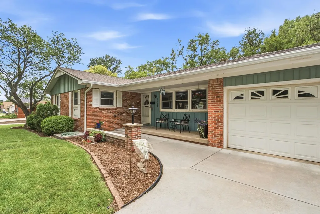 1649 N Kessler Wichita KS 67203