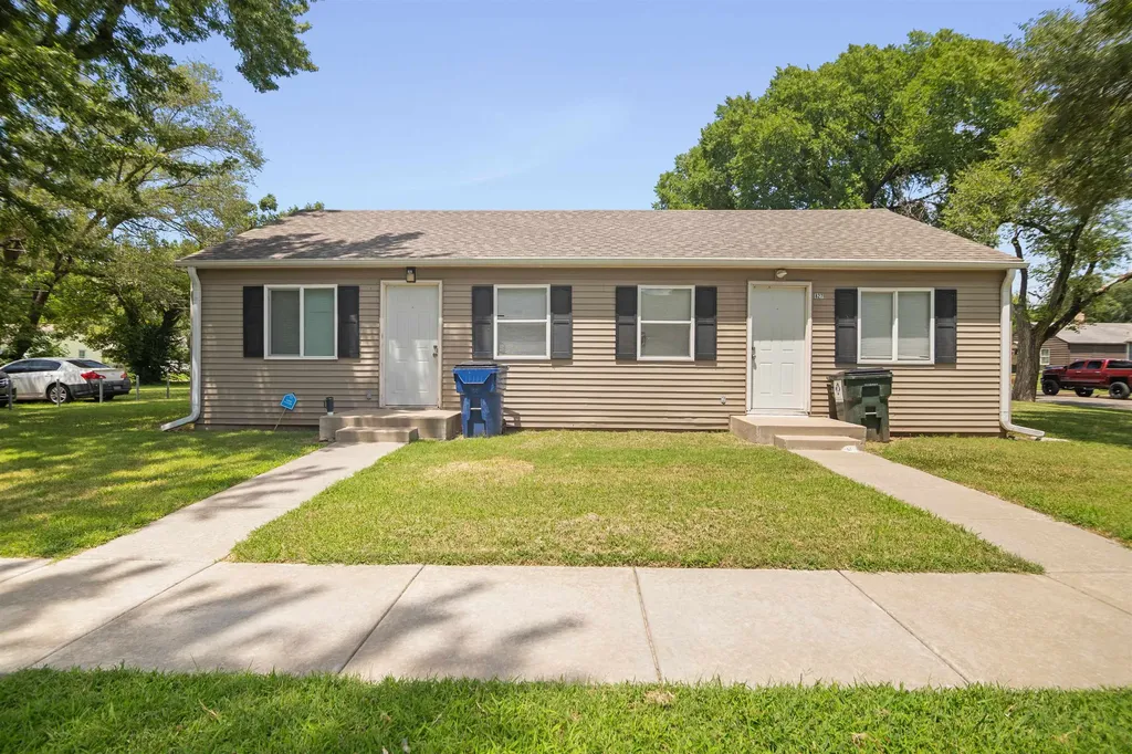 827-829 S Terrace Drive Wichita KS 67218