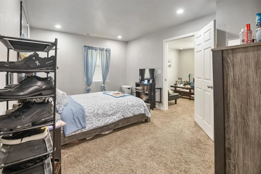 827-829 S Terrace Drive Wichita KS 67218