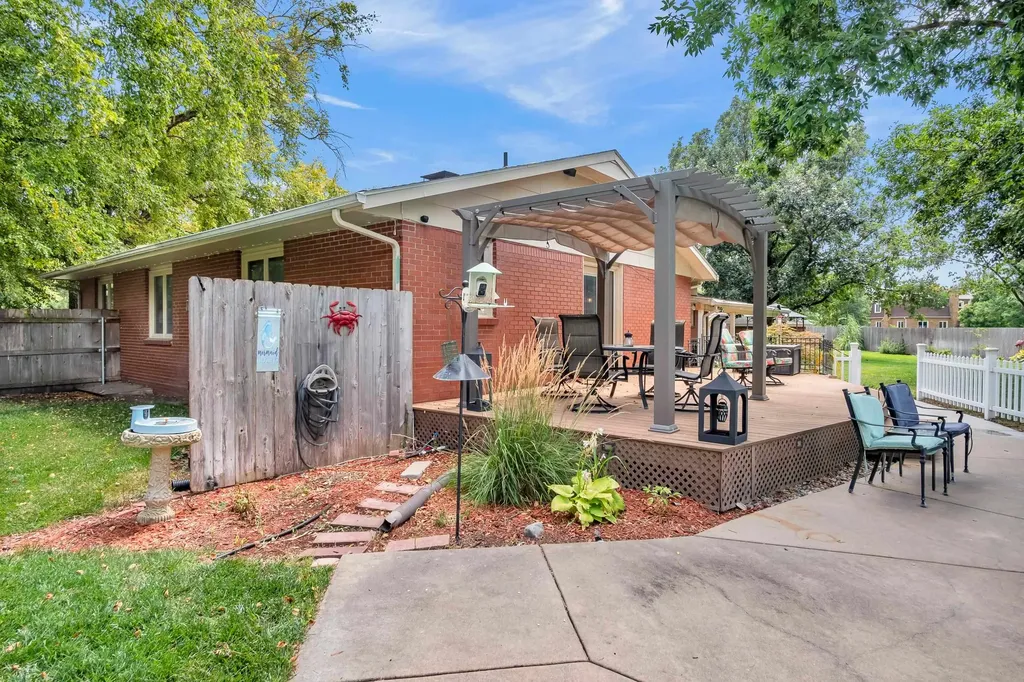 3 Sycamore Court Newton KS 67114
