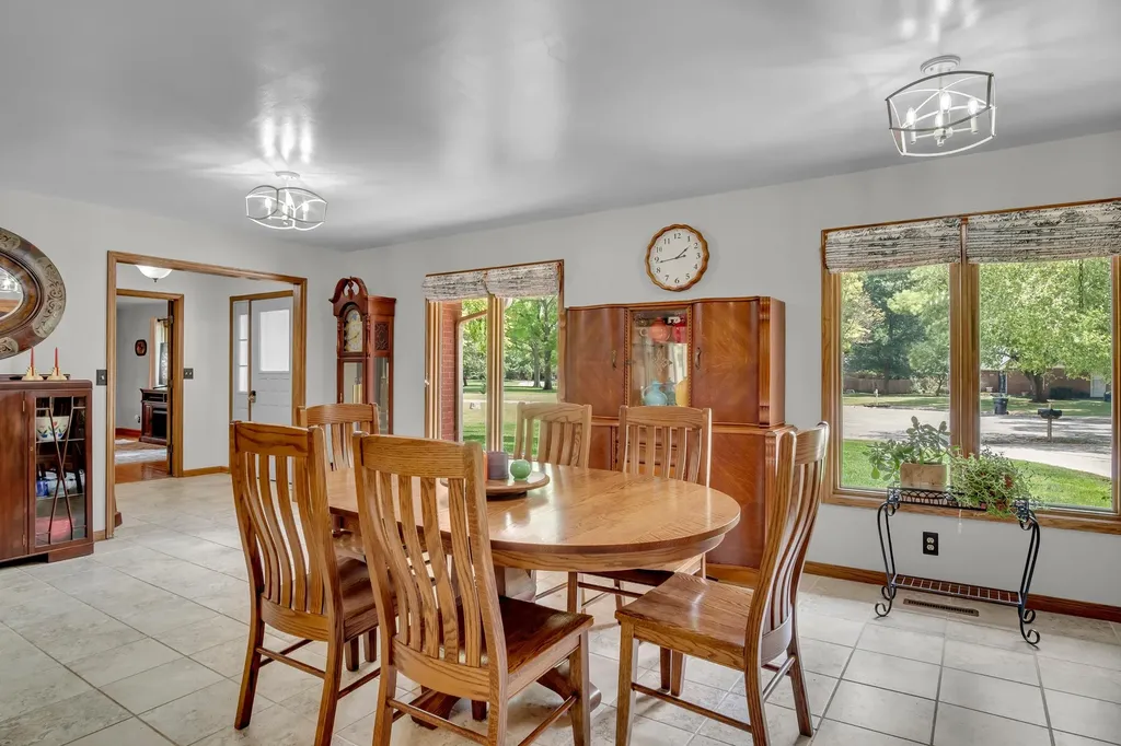 3 Sycamore Court Newton KS 67114