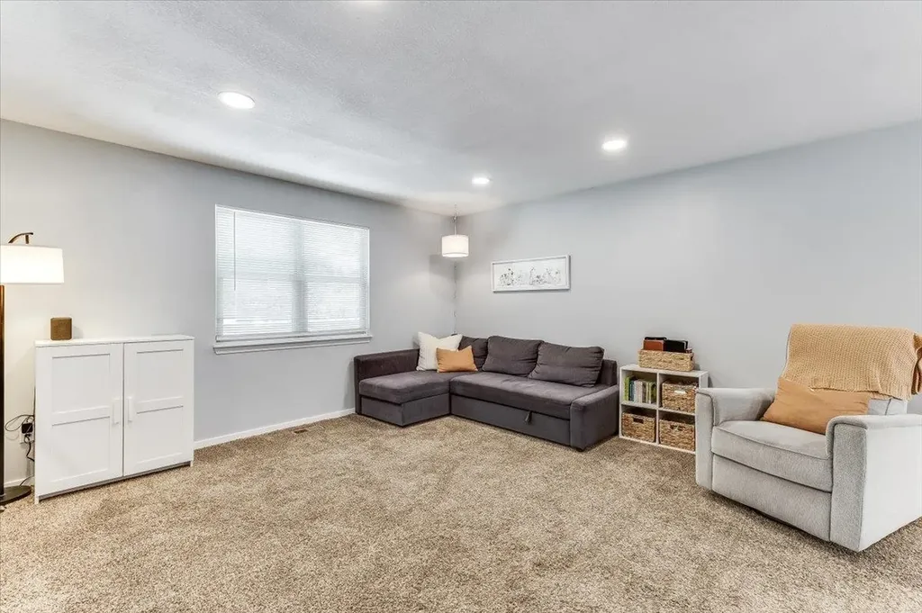 3247 N Cranberry Street Wichita KS 67226-1247