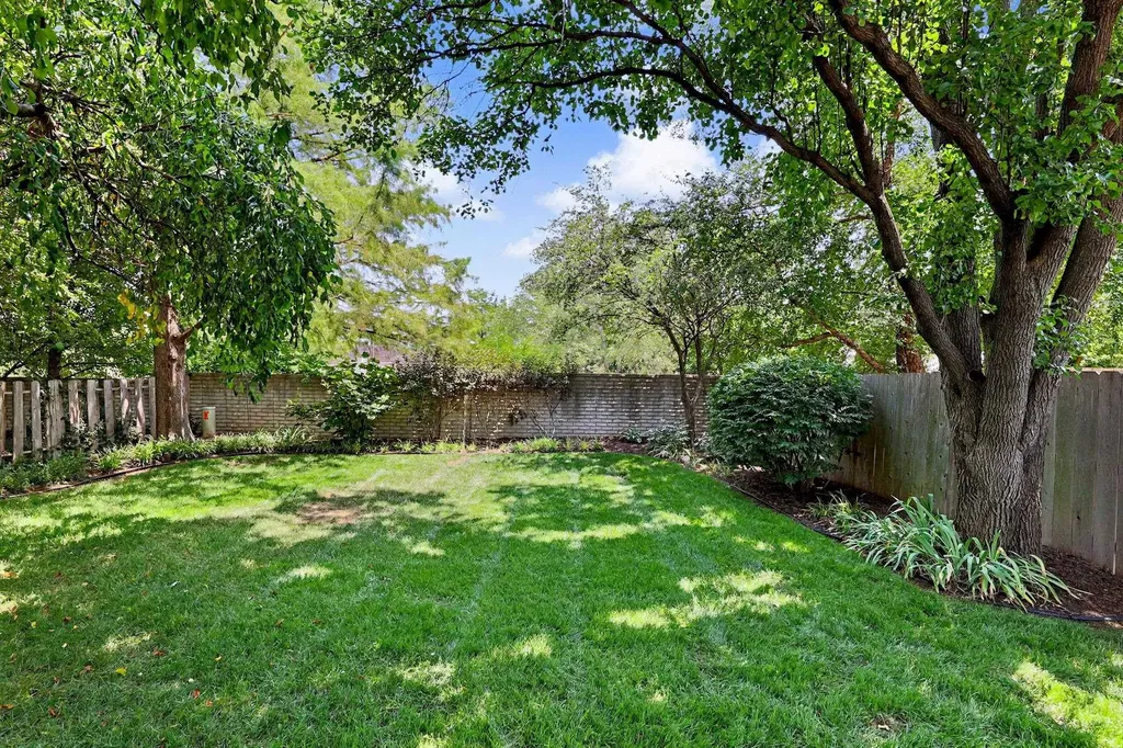 1212 N Sunset Drive Derby KS 67037