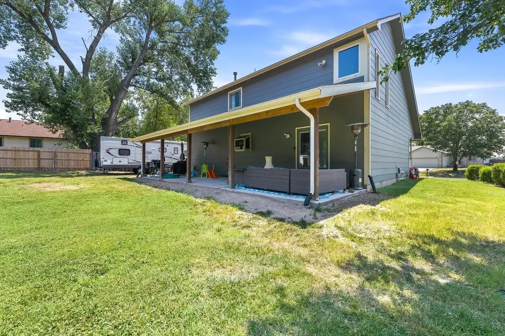 714 E Lisa Lane Mulvane KS 67110