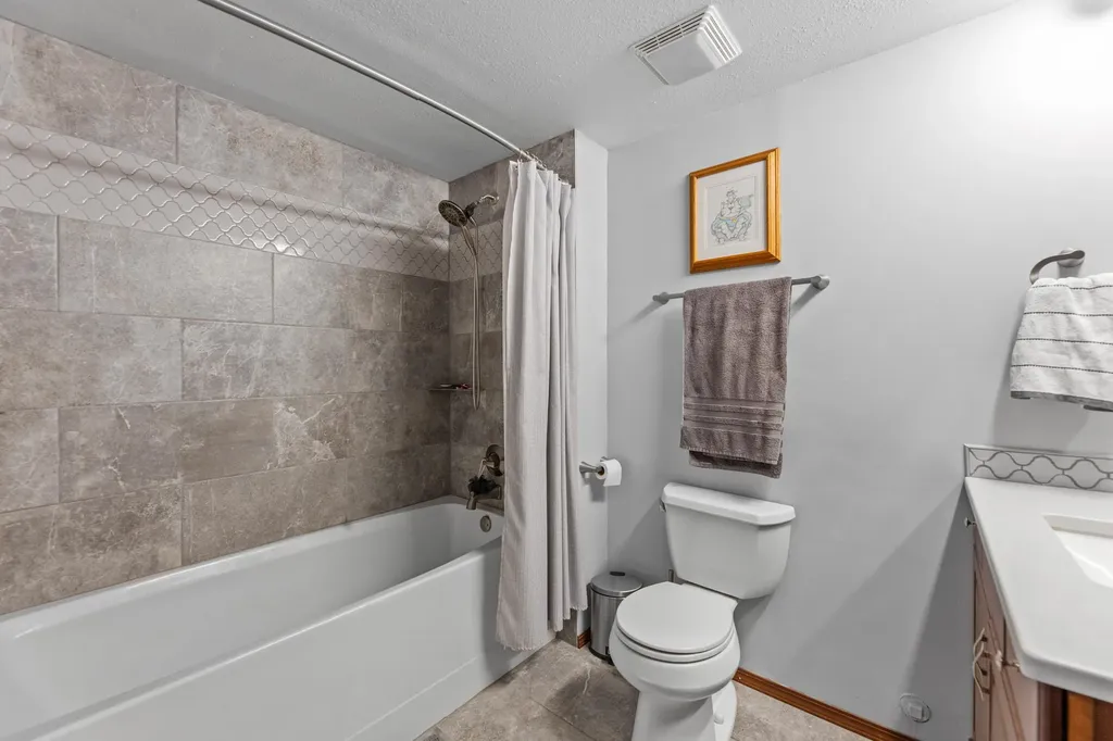 12018 W Rolling Hills Street Wichita KS 67235
