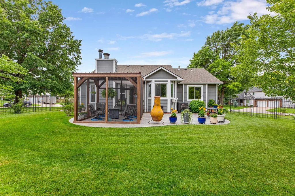 12018 W Rolling Hills Street Wichita KS 67235