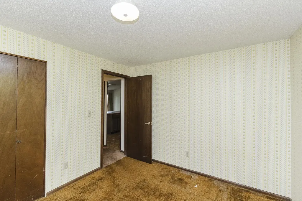 3231 N Brookfield Wichita KS 67226