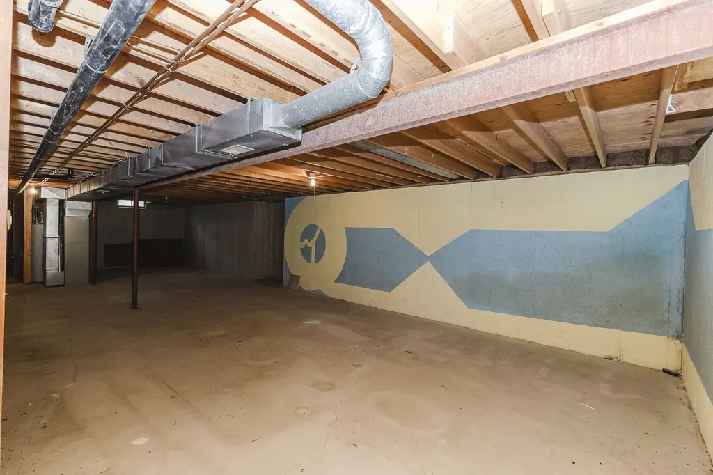 3231 N Brookfield Wichita KS 67226