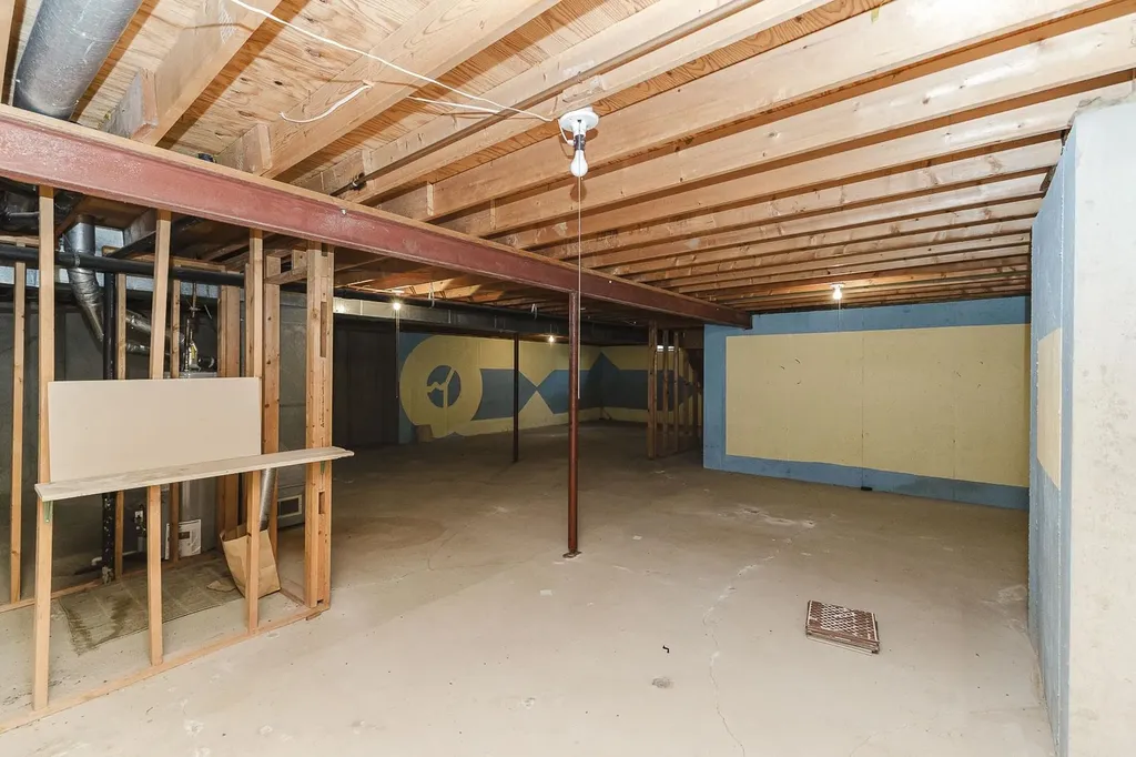 3231 N Brookfield Wichita KS 67226