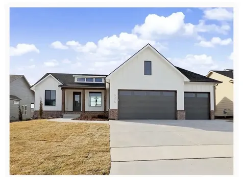 16225 W Meribeau Court Wichita KS 67052