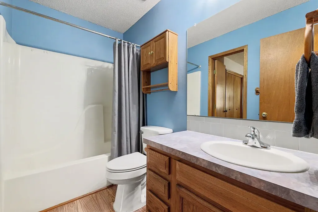 5418 S Market Street Wichita KS 67216