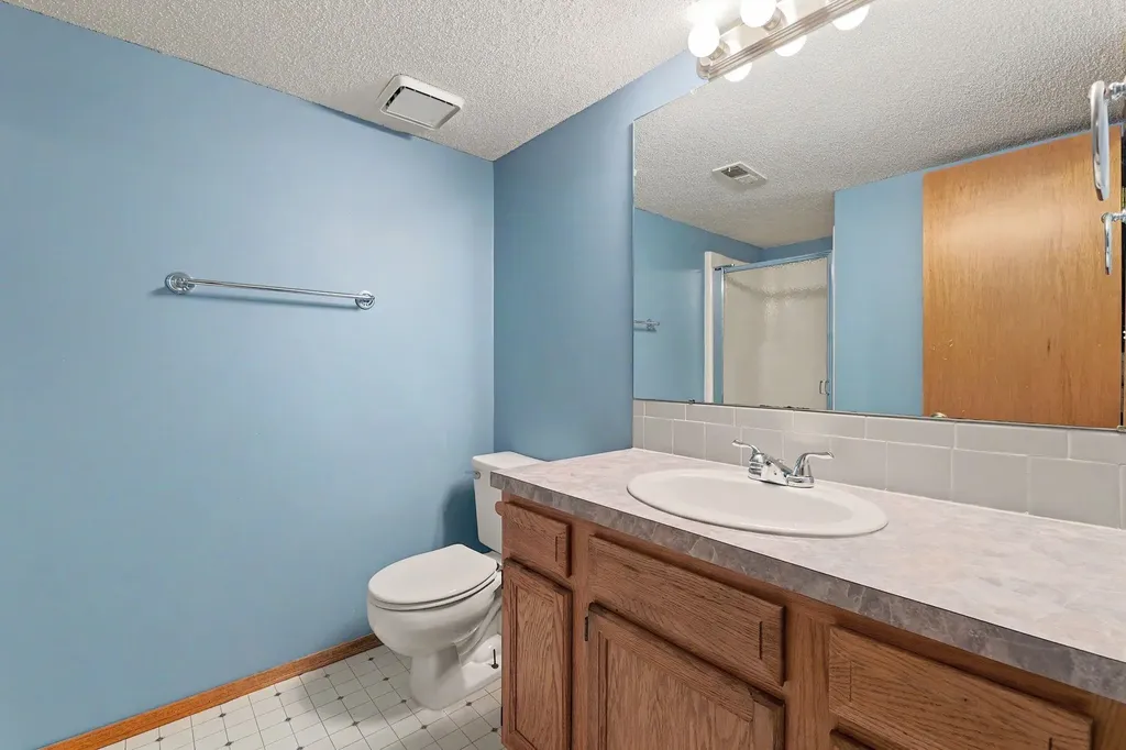 5418 S Market Street Wichita KS 67216