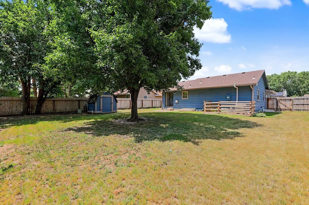5418 S Market Street Wichita KS 67216