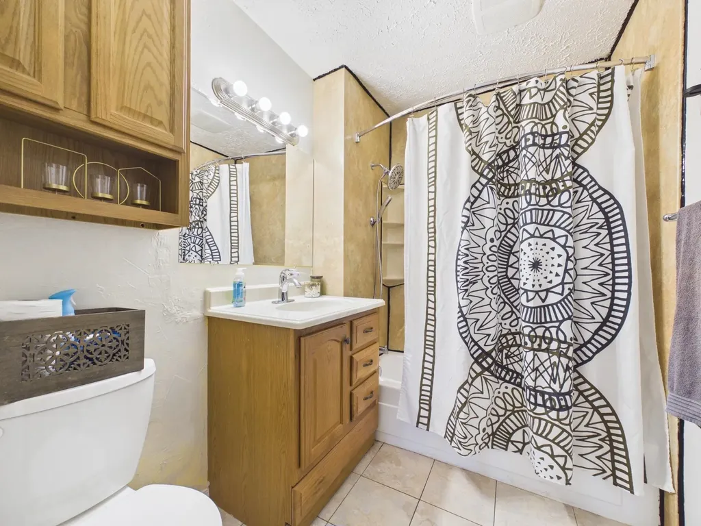 237 S 4th Avenue Clearwater KS 67026