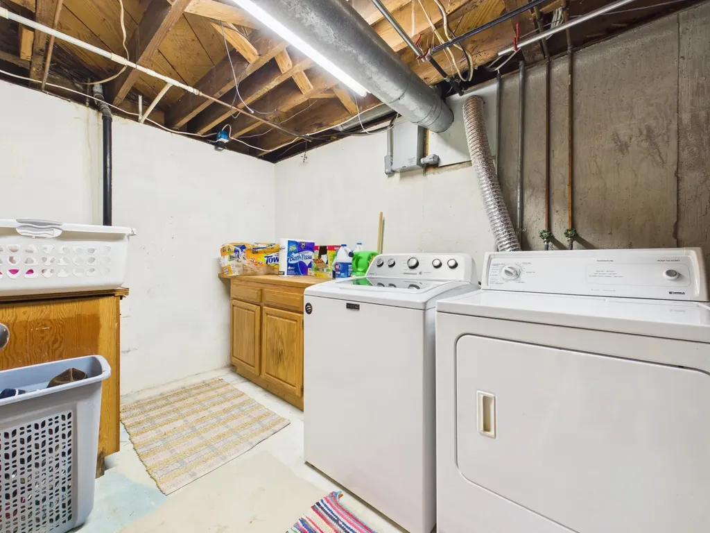 237 S 4th Avenue Clearwater KS 67026