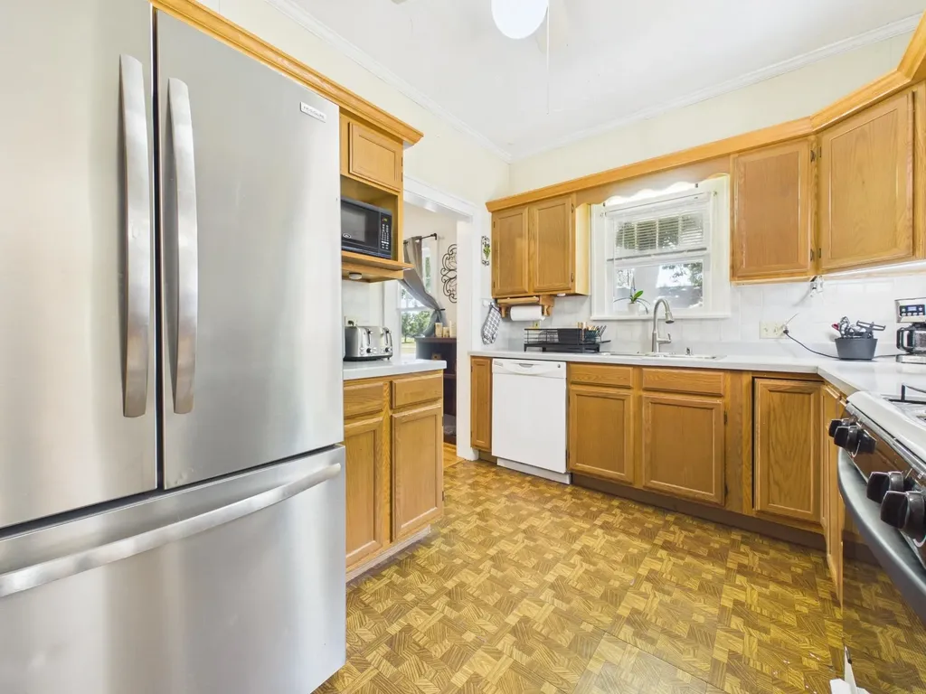 237 S 4th Avenue Clearwater KS 67026