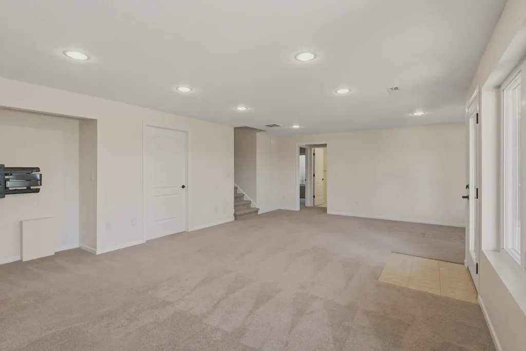 2534 N Davin Circle Wichita KS 67226