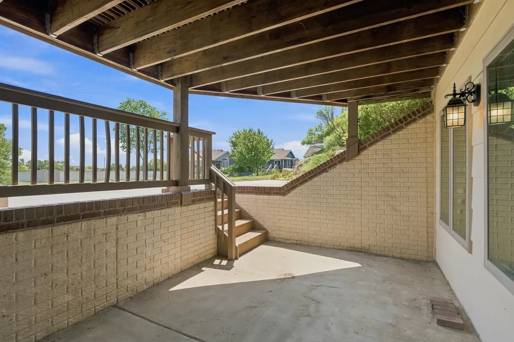 2534 N Davin Circle Wichita KS 67226