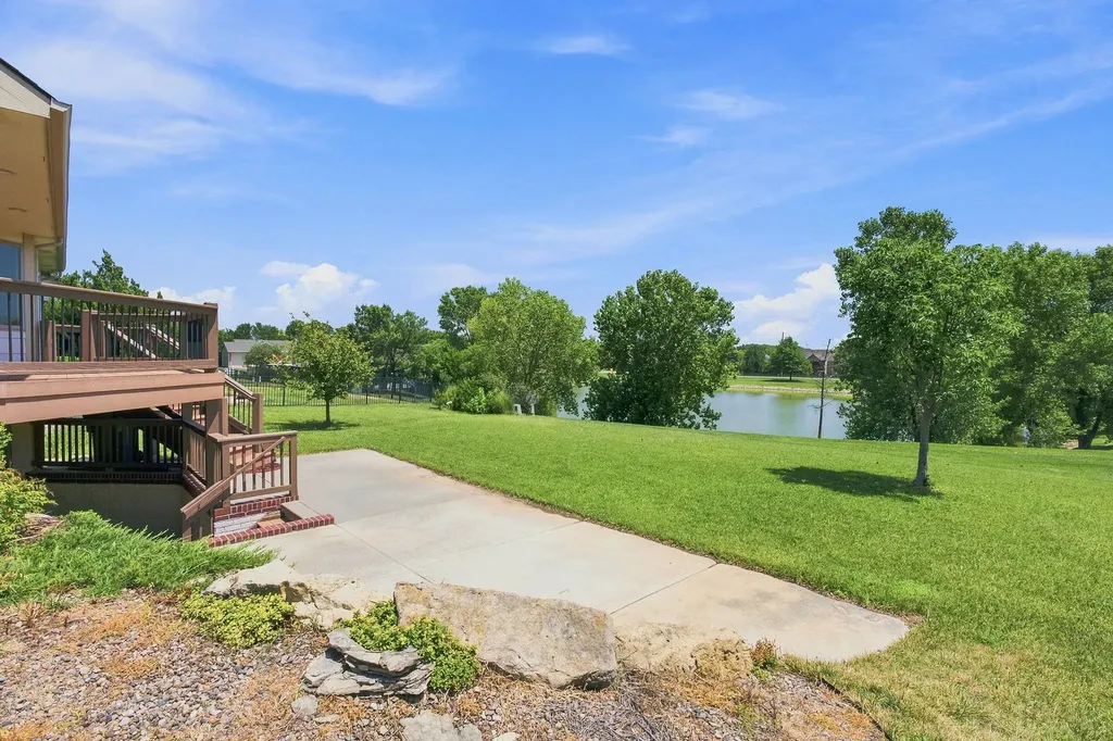 2534 N Davin Circle Wichita KS 67226