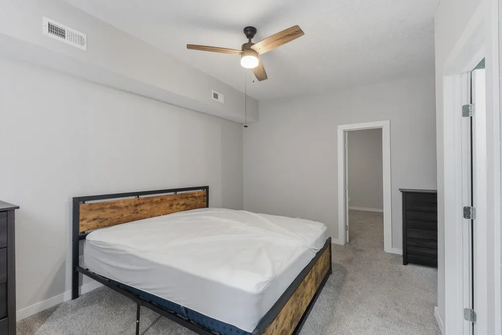 302 N Main Street Newton KS 67114
