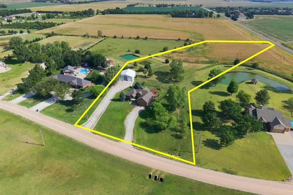 15300 Breezy Lane Colwich KS 67030