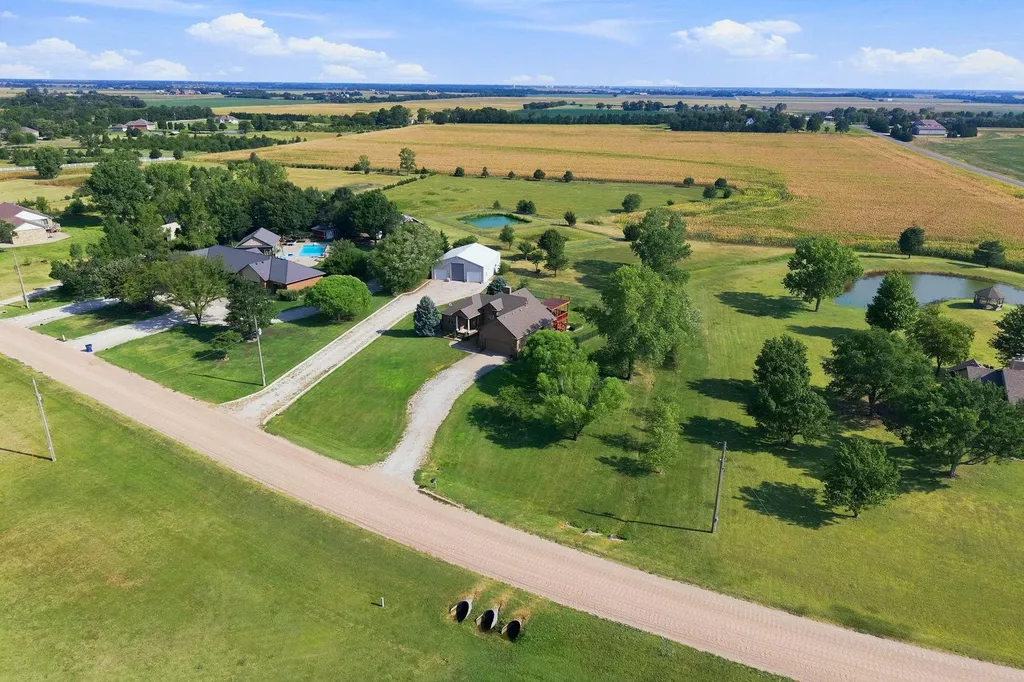 15300 Breezy Lane Colwich KS 67030