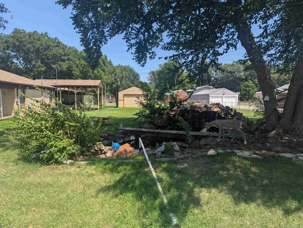 4954 N Sullivan Wichita KS 67204