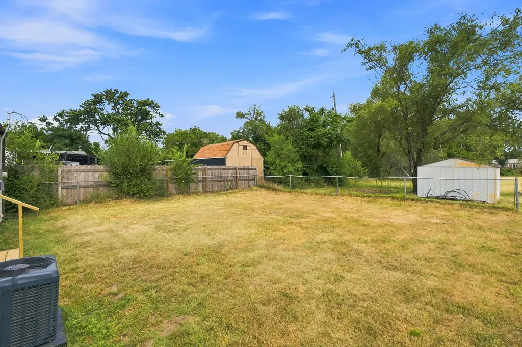 1644 E Georgia Avenue Wichita KS 67216