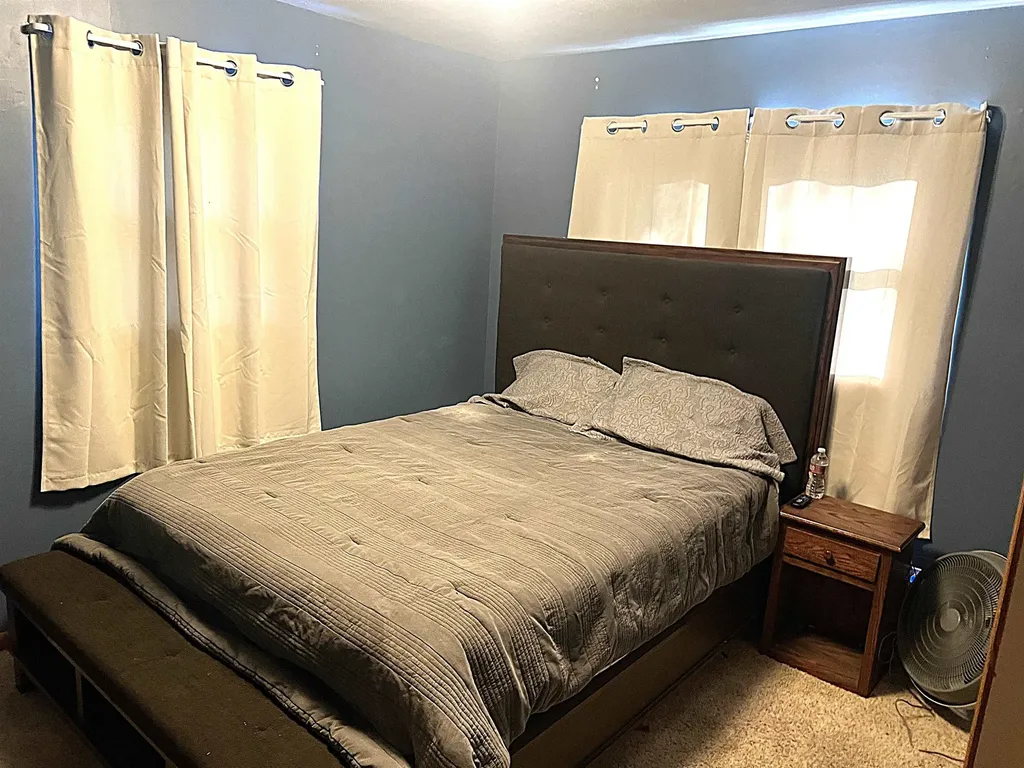 704 N Washington Sedgwick KS 67135