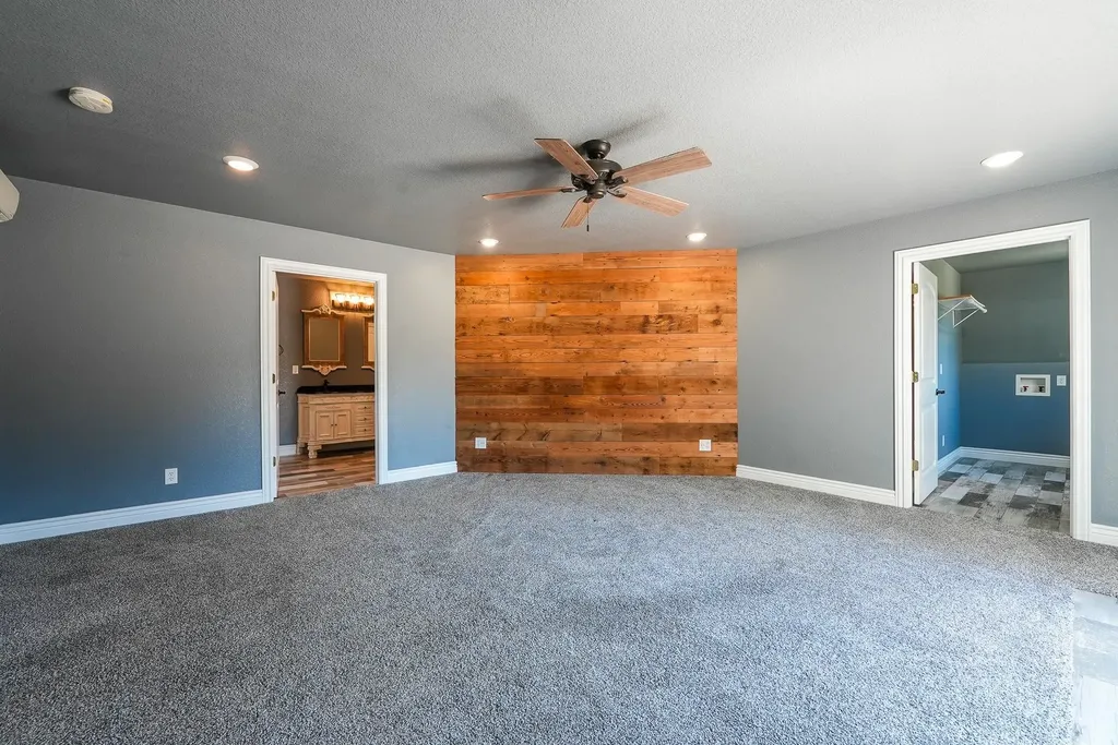 10608 SW 90th Augusta KS 67010
